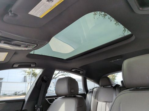 Certified 2022 Audi A7 Prestige w/ Luxury Package image 27