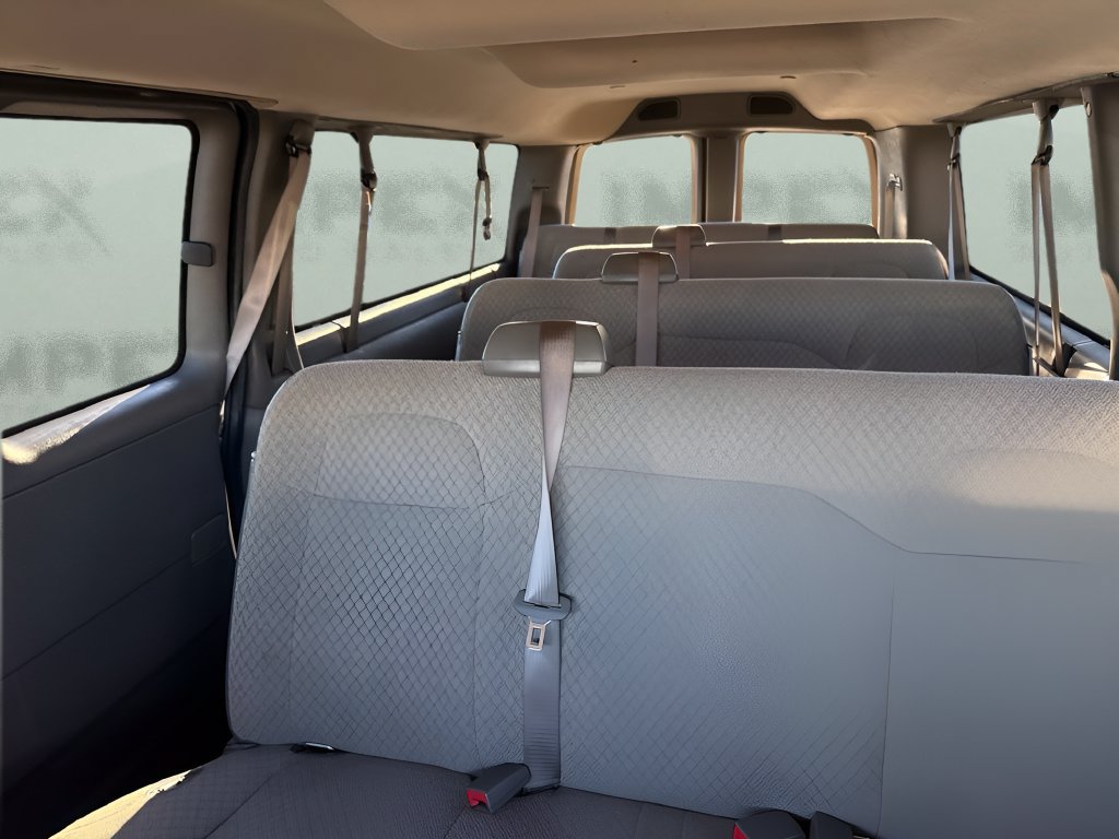 Used 2025 Chevrolet Express 3500 LT w/ LT Preferred Equipment Group RWD image 12
