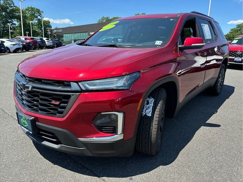 Certified 2023 Chevrolet Traverse RS w/ LPO, Floor Liner Package AWD/4WD image 5