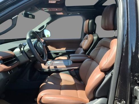 New 2026 Lincoln Navigator Reserve AWD/4WD image 20
