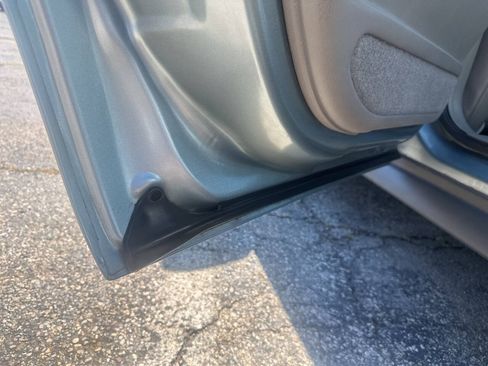 Used 2003 Buick Le Sabre Limited FWD image 28