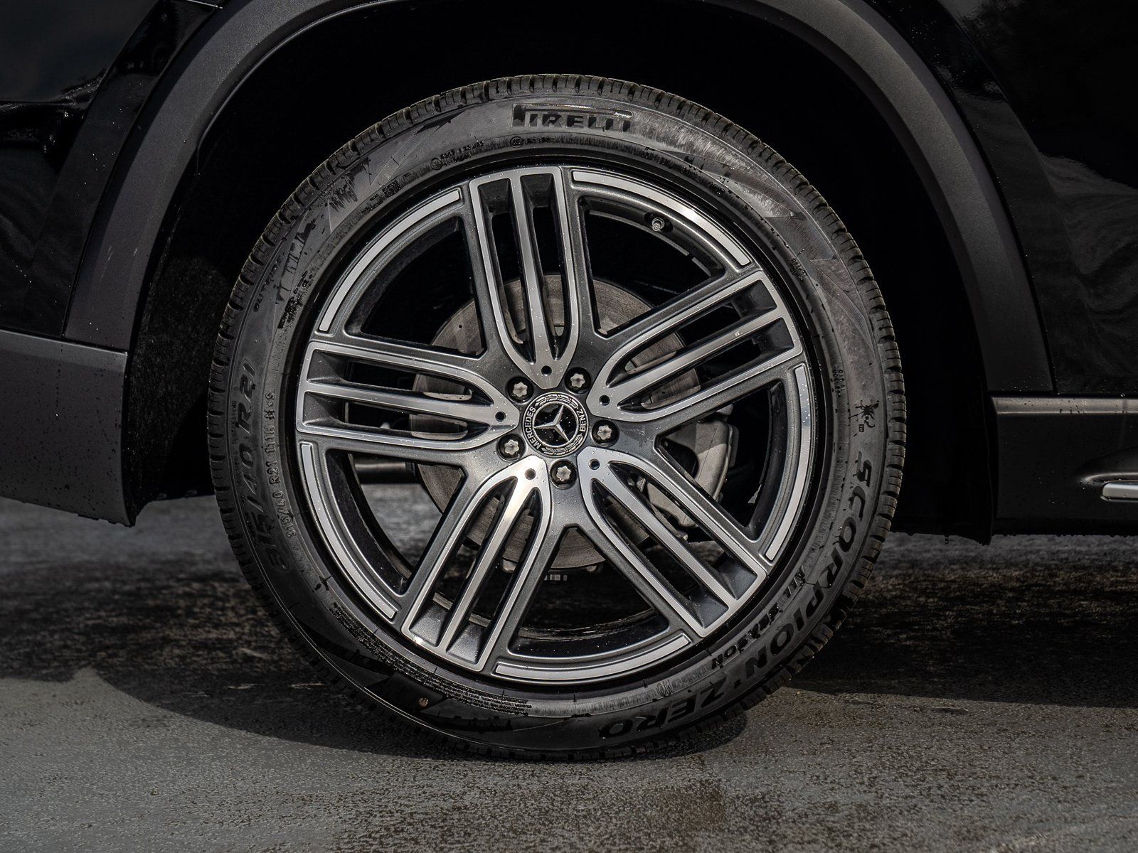 Certified 2026 Mercedes-Benz GLS 450 4MATIC image 12