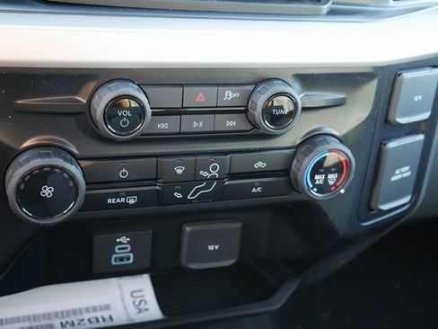 New 2026 Ford F250 XLT w/ FX4 Off-Road Package image 18