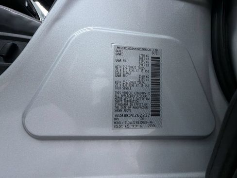 Used 2023 Nissan Pathfinder Platinum w/ Lighting Package (N93) AWD/4WD image 14