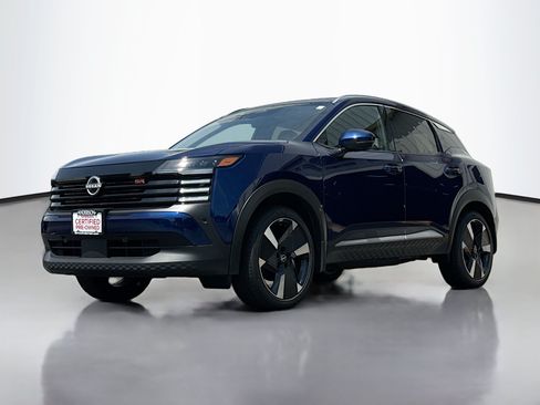 Certified 2025 Nissan Kicks SR w/ SR Premium Package AWD/4WD image 13