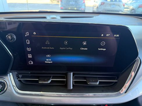 New 2026 Chevrolet Trax LT w/ Midnight Edition FWD image 22