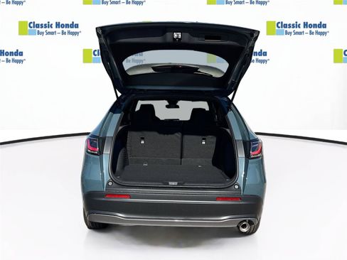 Certified 2026 Honda HR-V Sport image 28