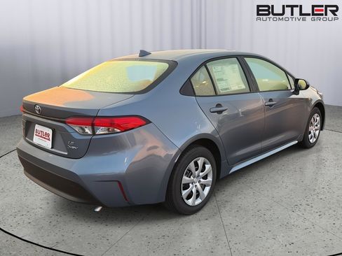 New 2026 Toyota Corolla LE FWD image 6
