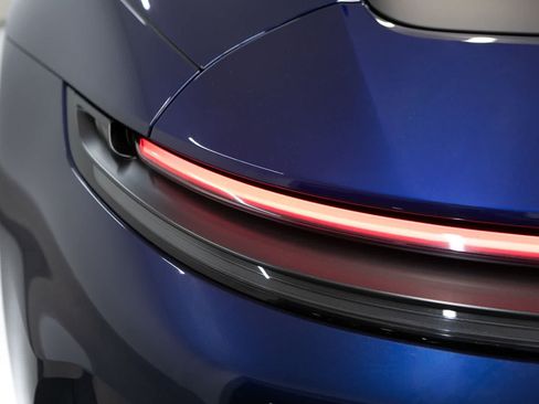 Certified 2026 Porsche 911 Carrera RWD image 32