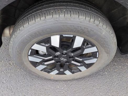 Used 2025 Hyundai Santa Cruz SEL AWD/4WD image 9