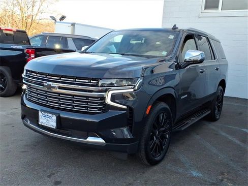 Used 2023 Chevrolet Tahoe Premier image 3