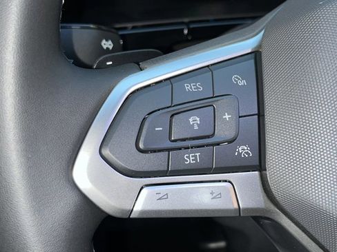 New 2026 Volkswagen Atlas Cross Sport SE image 27