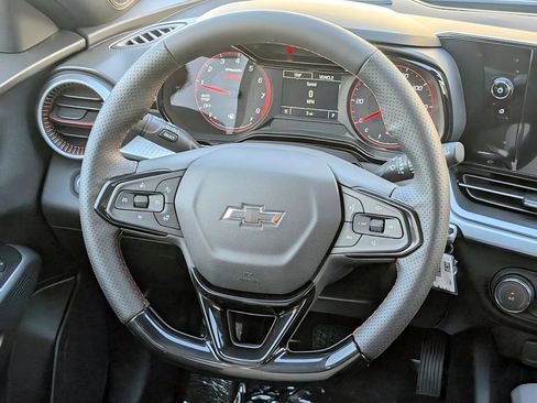 New 2026 Chevrolet Trax RS FWD image 15