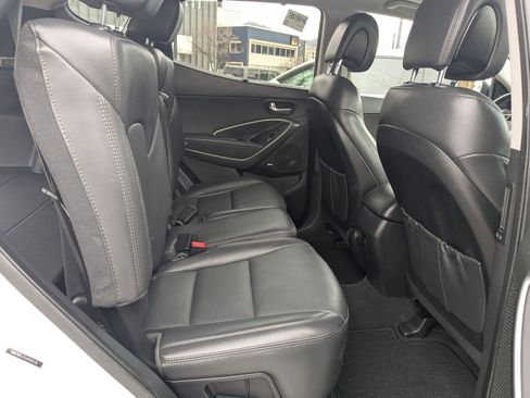 Used 2018 Hyundai Santa Fe Sport image 30