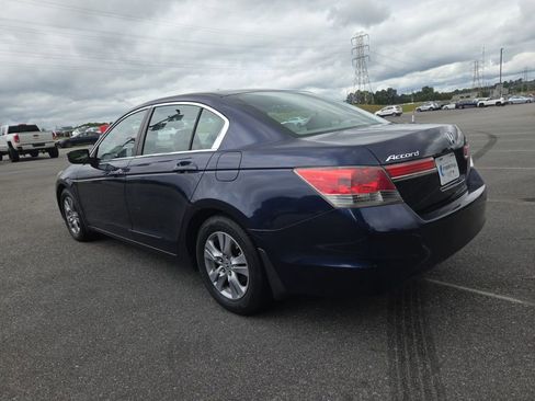 Used 2011 Honda Accord LX-P image 4