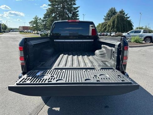 Used 2025 Nissan Frontier PRO-4X w/ Pro Premium Package AWD/4WD image 23