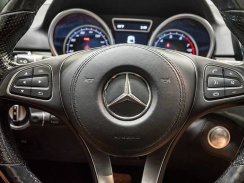 Used 2017 Mercedes-Benz GLS 450 4MATIC image 21