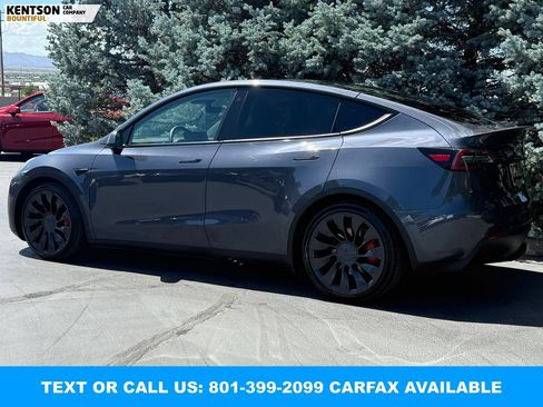 Used 2022 Tesla Model Y Performance AWD/4WD image 5