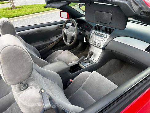 Used 2007 Toyota Solara SLE FWD image 10