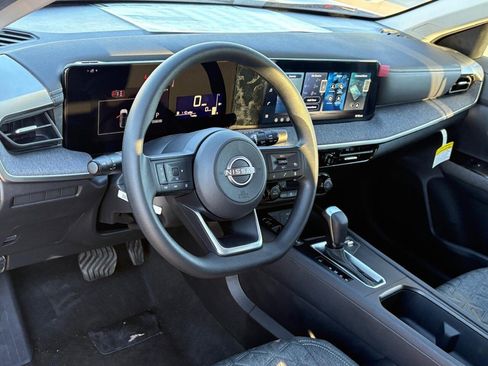 New 2026 Nissan Kicks SV image 13