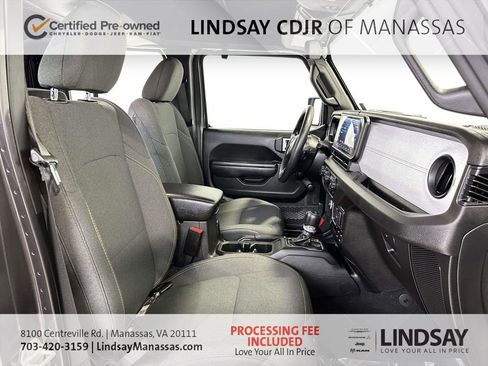 Used 2024 Jeep Gladiator Sport AWD/4WD image 17