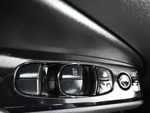 Used 2024 Nissan Altima 2.5 SR w/ SR Premium Package FWD image 26