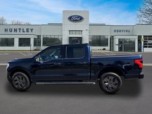 Used 2023 Ford F150 Lightning XLT AWD/4WD image 6