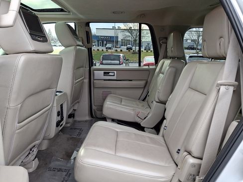 Used 2013 Ford Expedition Limited image 10