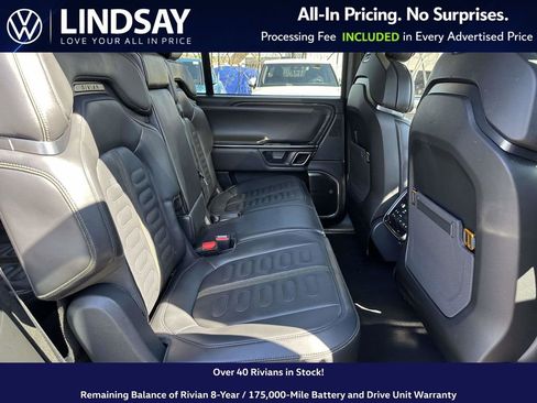 Used 2023 Rivian R1S Adventure image 13