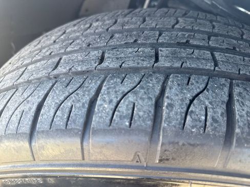 Used 2023 Lexus LX 600 4WD w/ Accessory Package (Z1) image 30