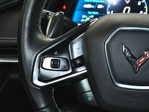 Used 2024 Chevrolet Corvette Stingray Convertible RWD image 32