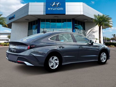 New 2026 Hyundai Sonata SE image 9