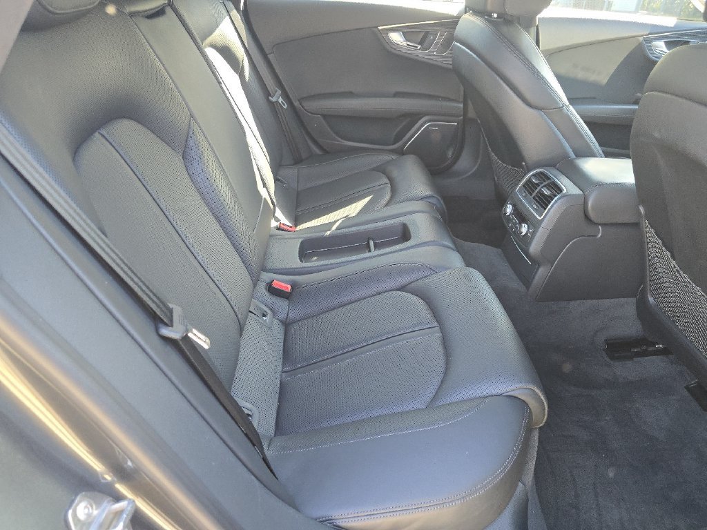 Used 2014 Audi RS 7 Prestige AWD/4WD image 17