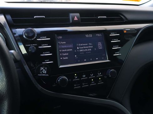 Used 2019 Toyota Camry LE image 12