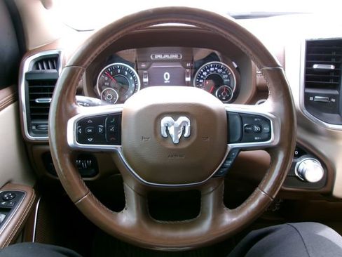 Used 2019 RAM 1500 Laramie image 10