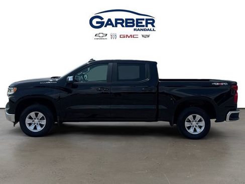 Used 2023 Chevrolet Silverado 1500 LT AWD/4WD image 2