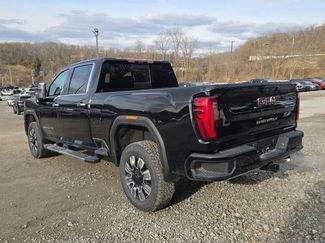 New 2026 GMC Sierra 2500 Denali w/ Denali Reserve Package AWD/4WD video 3
