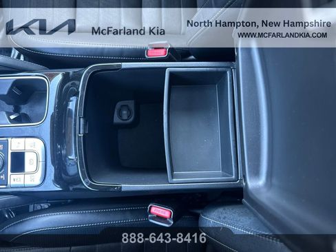 Used 2021 Kia Telluride SX w/ SX Prestige Package image 28