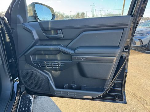 New 2026 Toyota 4Runner TRD Off-Road image 29