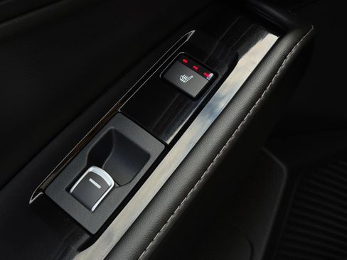 Used 2023 Honda Accord Touring image 33