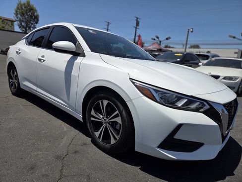 Used 2022 Nissan Sentra SV w/ Trunk Package FWD image 2