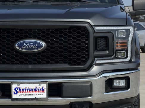 Used 2019 Ford F150 XLT w/ Equipment Group 302A Luxury AWD/4WD image 8