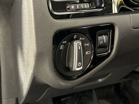 Used 2015 Volkswagen Golf TDI SEL image 31