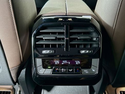 New 2026 BMW iX xDrive60 image 18