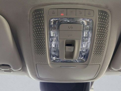 Used 2021 Mercedes-Benz GLE 350 4MATIC image 37