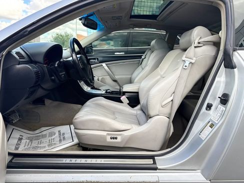 Used 2007 INFINITI G35 Coupe w/ Premium Pkg RWD image 10