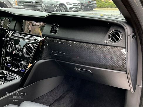 Certified 2024 Rolls-Royce Cullinan Black Badge image 15