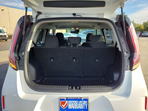 Used 2024 Kia Soul LX w/ Option Group 015 image 8