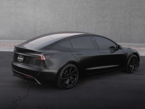 Used 2024 Tesla Model 3 Performance AWD/4WD image 8