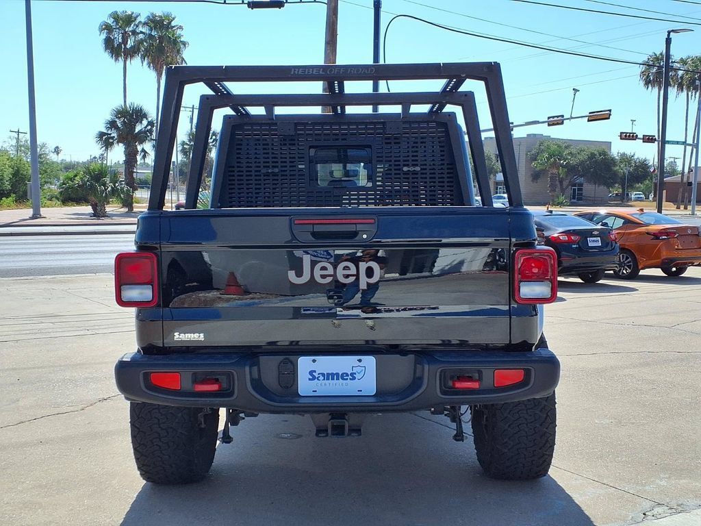 Used 2022 Jeep Gladiator Rubicon w/ Trailer Tow Package AWD/4WD image 7